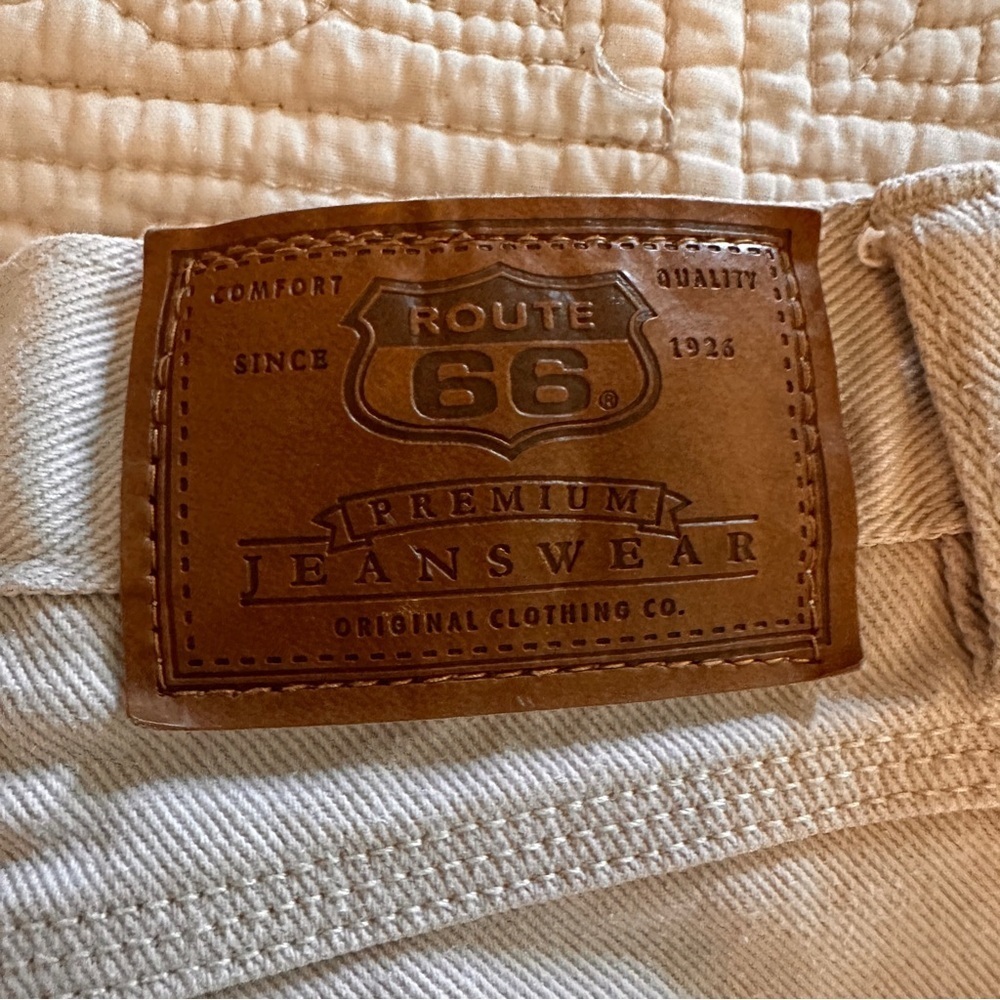 Route 66 Women's High Waist Tan Shorts Size 3/4 Juniors Outdoor Picnic Classic - Picture 9 of 11